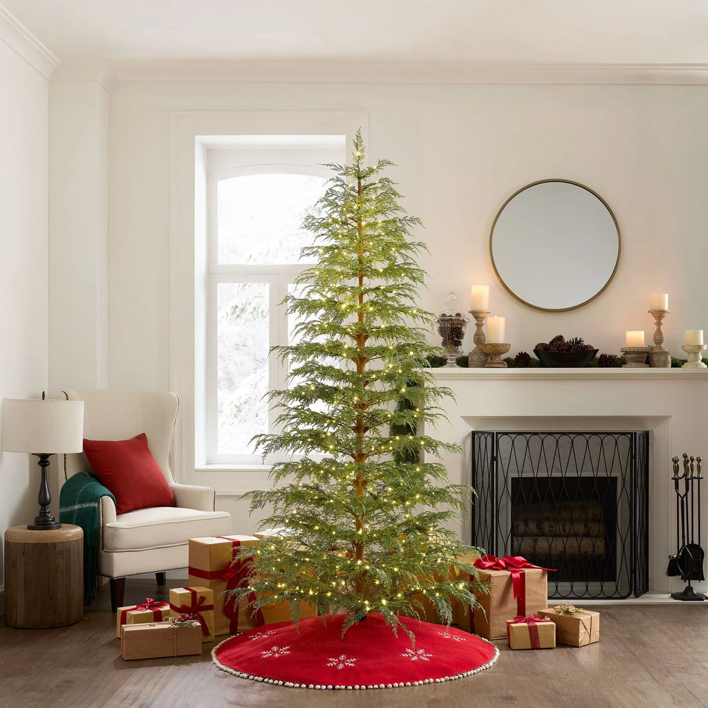 2026 7.5 ft Pre-Lit Cypress Artificial Christmas Tree with 500 Twinkle LED Lights and Stand