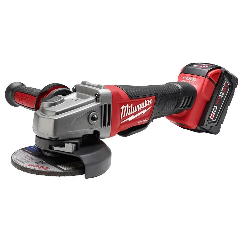 2026 NewMilwaukee M18 FUEL 18-Volt Lithium-Ion Battery Combo Set (10-piece) with brushless motor, 2025, including 2 x 5.0 Ah batteries, charger and 2 tool bags.