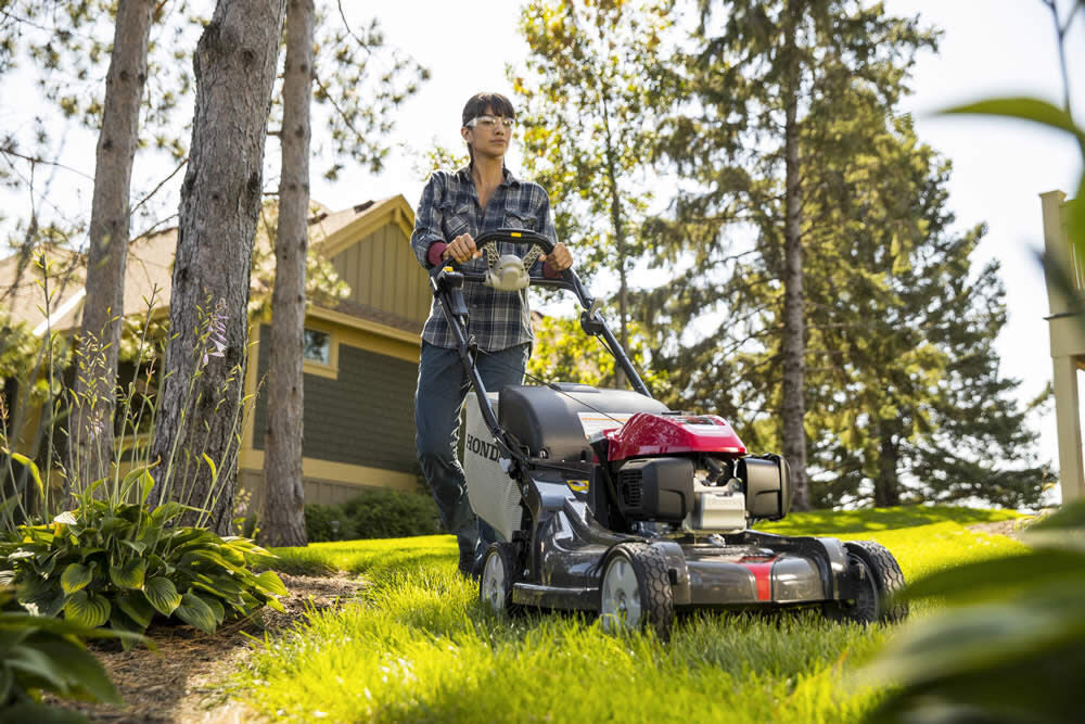 2026 Lawn Mower Self Propelled Walk Behind 21" Select Drive 4-in-1 Versamow HRX217VYA Last Day For Clearance