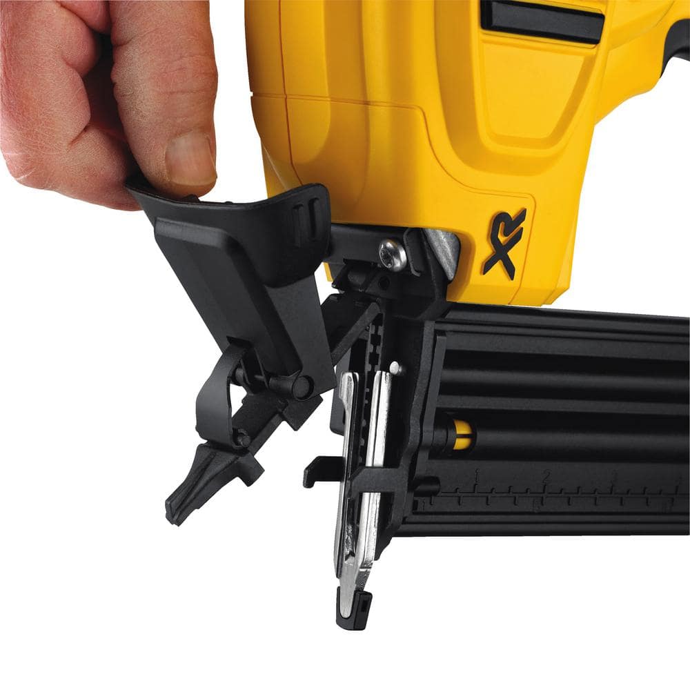 2026 20V MAX XR Lithium-Ion Cordless 18-Gauge Brad Nailer (Tool Only) DCN680B
