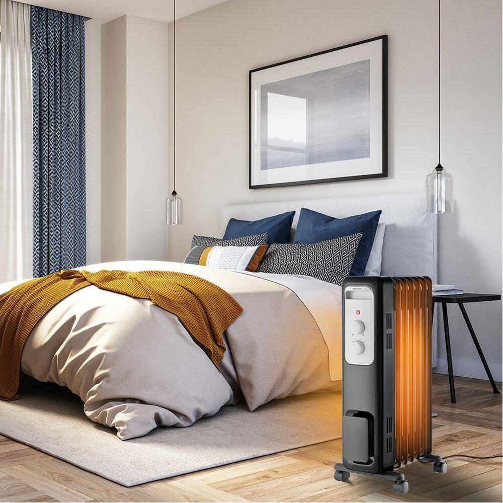 2026 Pelonis 1500-Watt Oil-Filled Radiant Electric Space Heater with Thermostat HO-0279