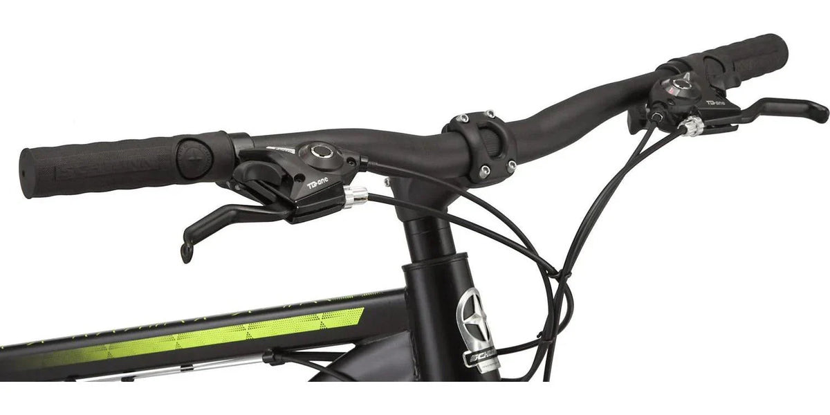 2026 NewMountain bike. 26-inch wheels. 21 gears. Men's model. Black.