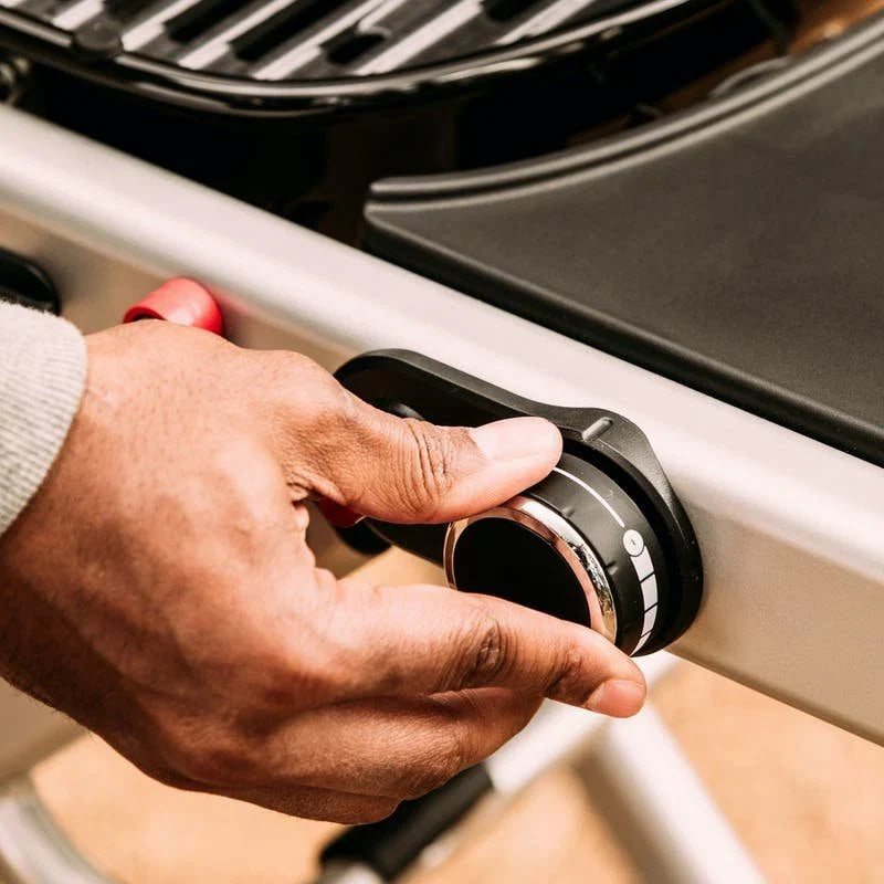 2026 TRAVELER PORTABLE GAS GRILL