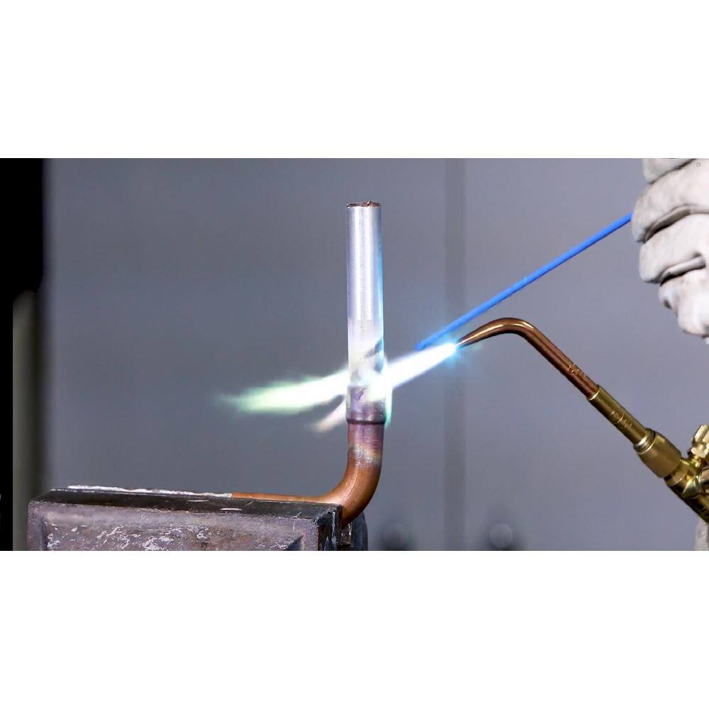2026 Lincoln Electric Port-A-Torch Kit with Oxygen and Acetylene Tanks for Cutting Welding and Brazing KH990